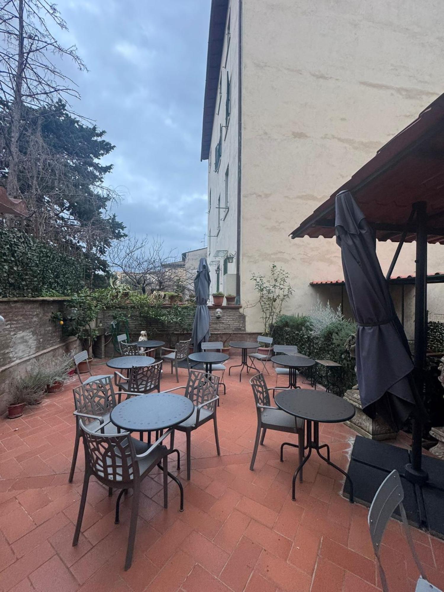 Hotel Guelfa Florenz Exterior foto