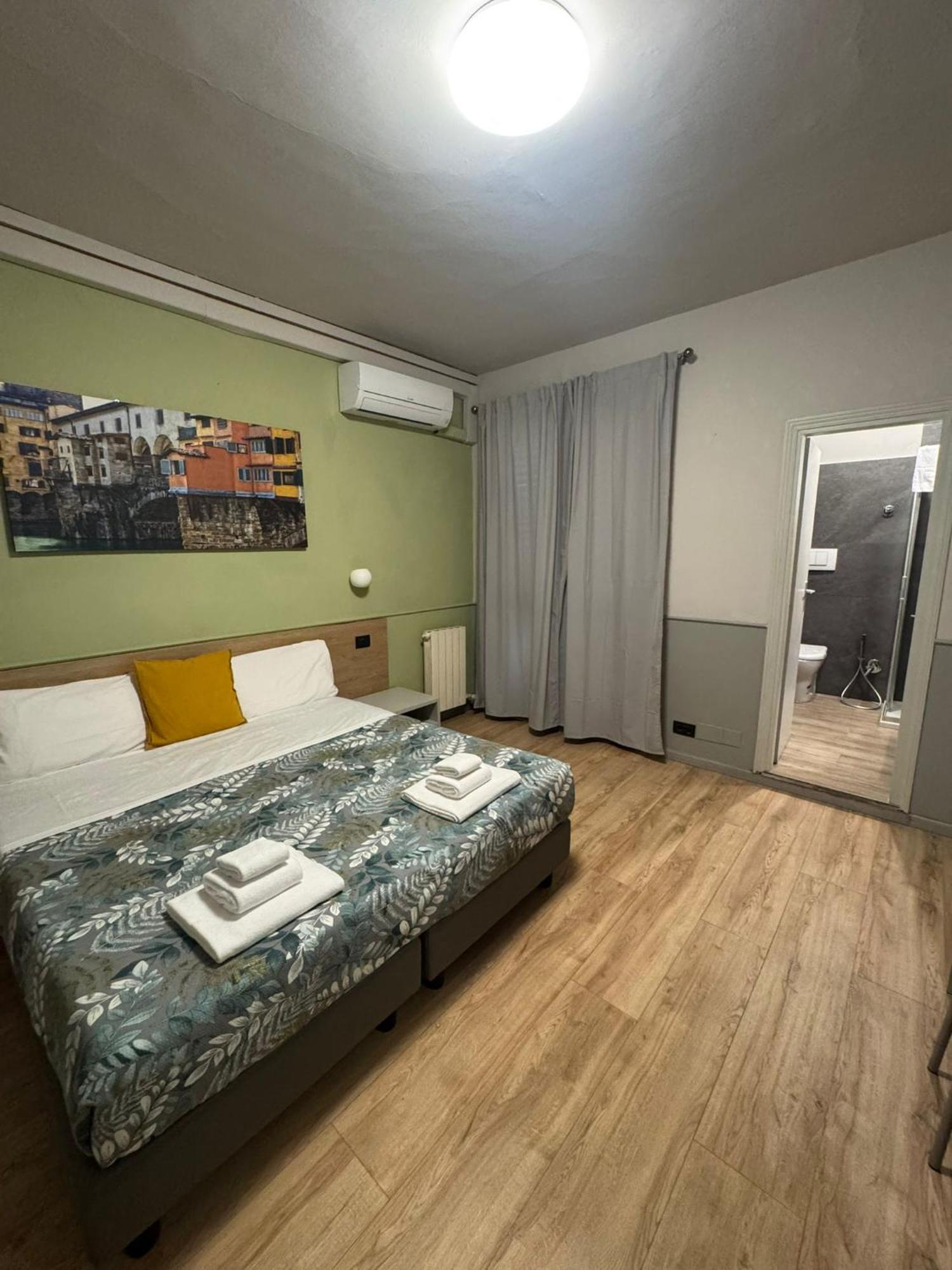 Hotel Guelfa Florenz Exterior foto