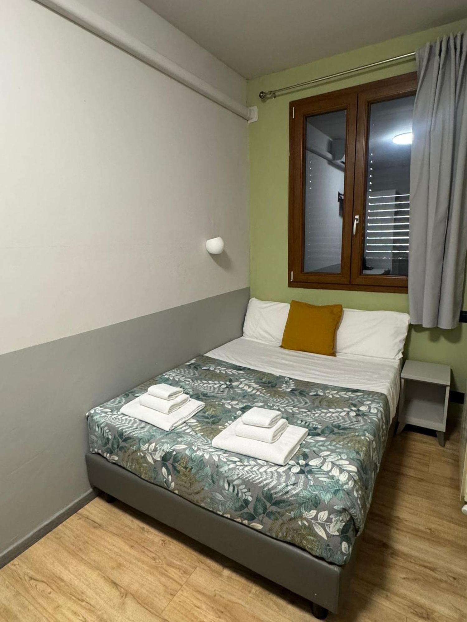 Hotel Guelfa Florenz Exterior foto